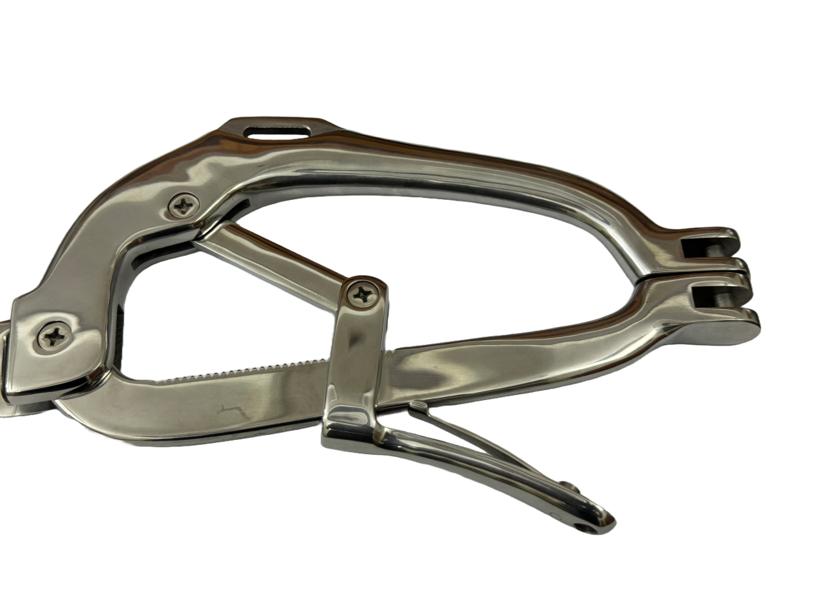 Millennium mouth gag for horse_7